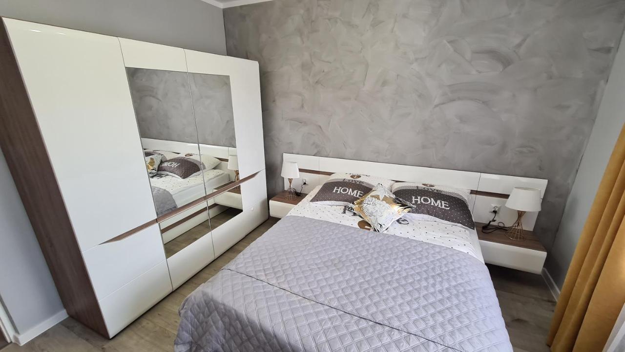 Apartament Deluxe 3 Oświęcim  Eksteriør billede